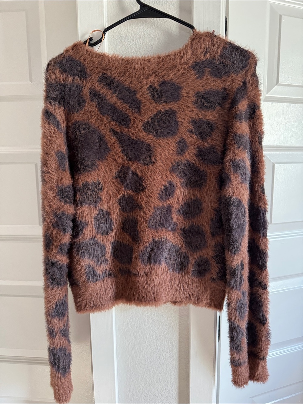 Fuzzy Leopard Print Button-Up Cardigan - Brown & Black - Picture 2 of 4